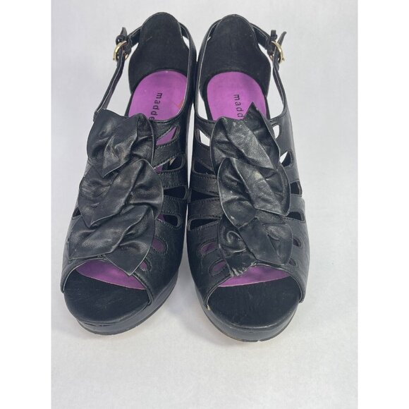 Madden Girl Shoes Women's 8.5 black kobiee ruffle cone heel belt buckle - Picture 3 of 16